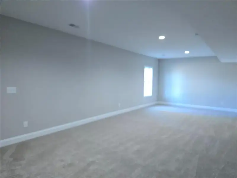 Spacious, unfurnished interior of a new home in , Gainesville (Image 44). Spacious, unfurnished interior of a new home in , Gainesville (Image 44).