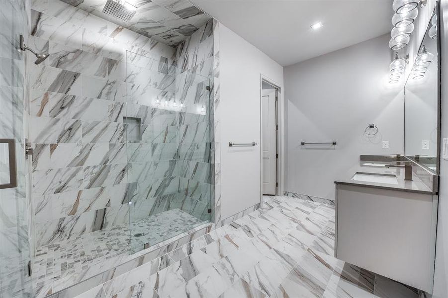 Furnished interior view inside a new home in , Dallas (Image 7).