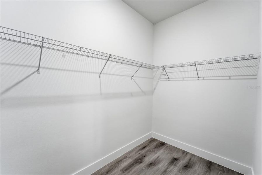 Spacious, unfurnished interior of a new home in , Ocala (Image 34).