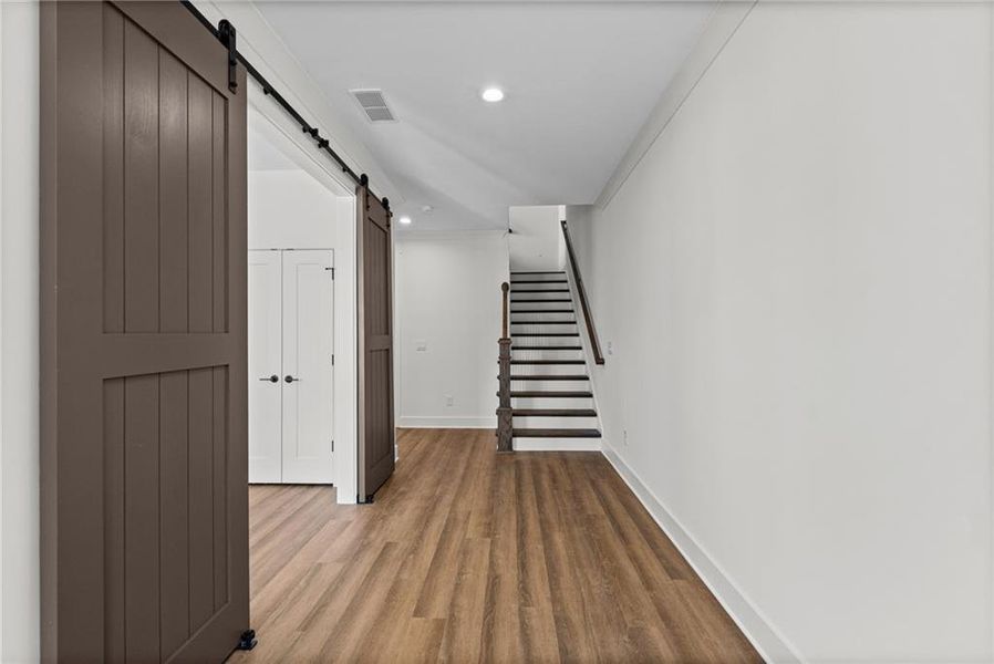 Spacious, unfurnished interior of a new home in Devin's Shire, Kennesaw (Image 24).