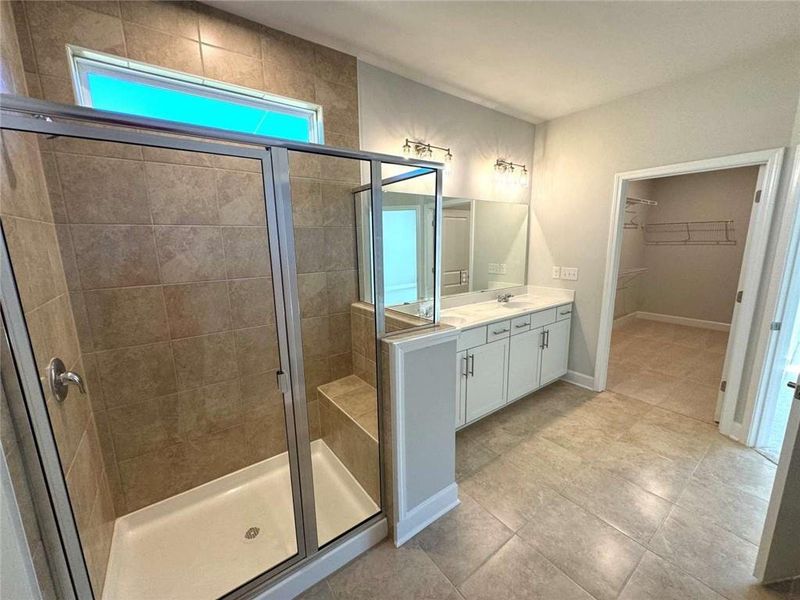 Furnished interior view inside a new home in Lakecrest, Buford (Image 4).