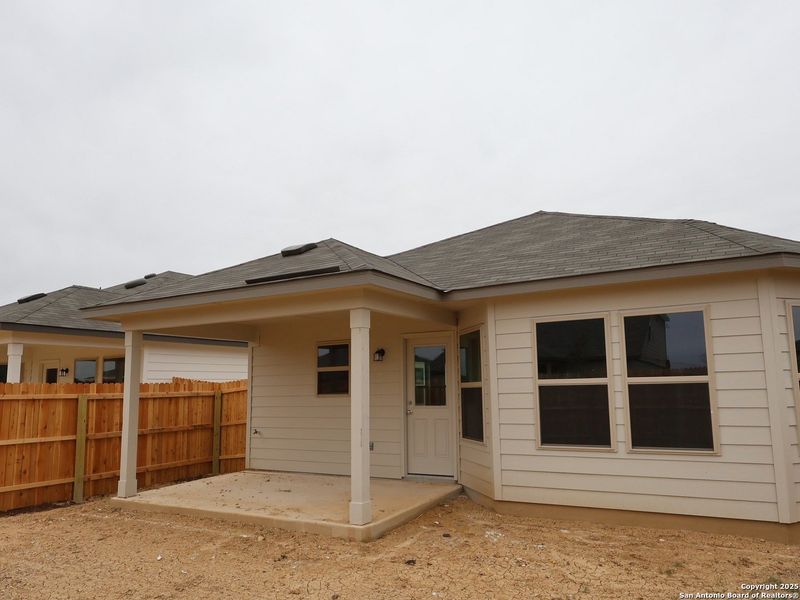 Exterior details and patio area of a home in Winding Brook, San Antonio (Image 4).
