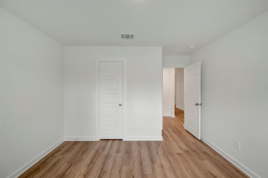 Spacious, unfurnished interior of a new home in Moran Ranch, Willis (Image 22). Spacious, unfurnished interior of a new home in Moran Ranch, Willis (Image 22).