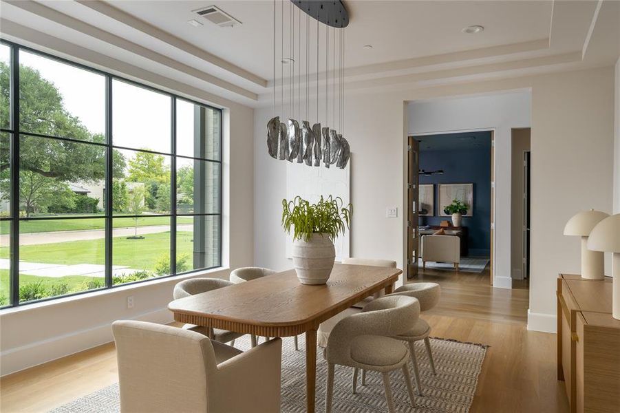 Furnished interior view inside a new home in , Dallas (Image 27). Furnished interior view inside a new home in , Dallas (Image 27).