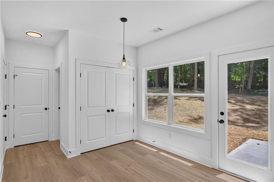Spacious, unfurnished interior of a new home in , Dawsonville (Image 32).