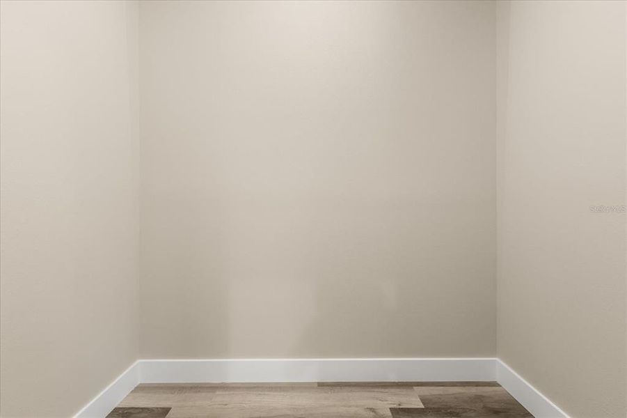 Spacious, unfurnished interior of a new home in , Homosassa (Image 29).