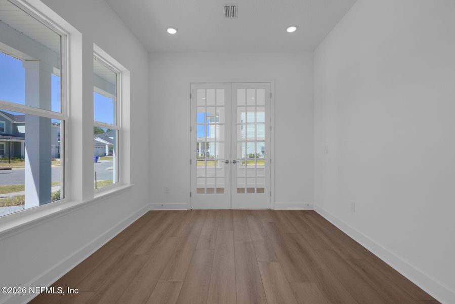 Spacious, unfurnished interior of a new home in Seabrook Village at Seabrook, Ponte Vedra (Image 18).