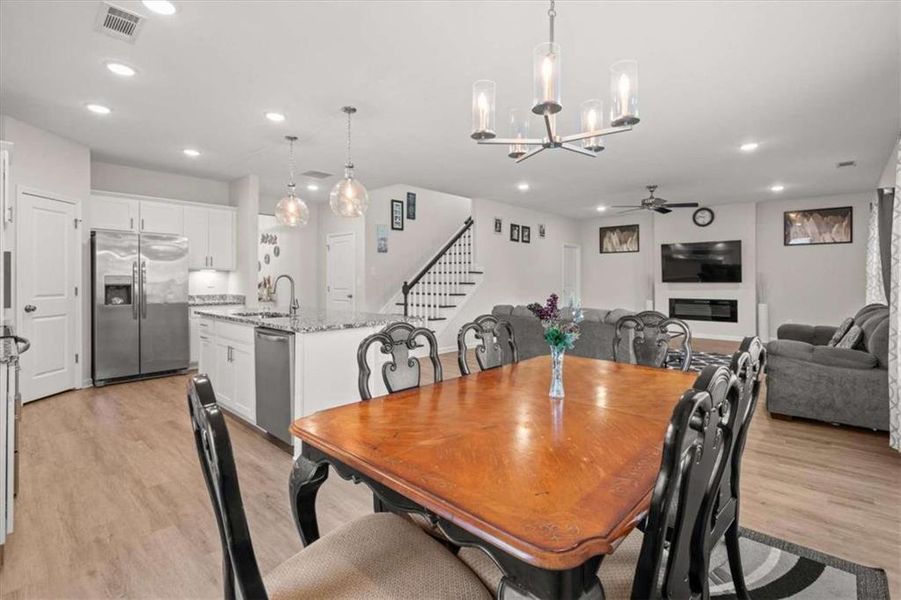 Furnished interior view inside a new home in , Villa Rica (Image 13).