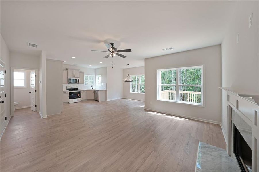 Spacious, unfurnished interior of a new home in , Dahlonega (Image 12).