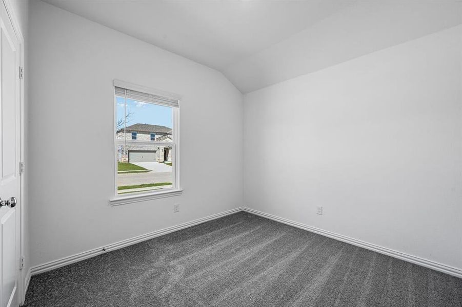 2605 Glacier Road ~ Ready Now