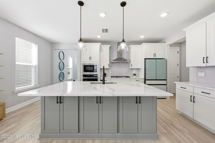 Furnished interior view inside a new home in , Ponte Vedra (Image 15).