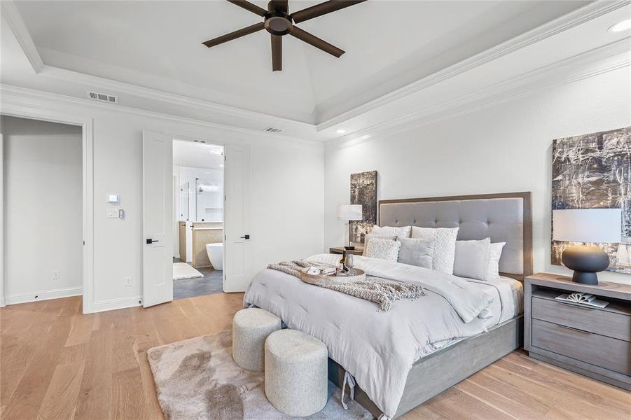 Furnished interior view inside a new home in SouthBend Estates, Granbury (Image 9).