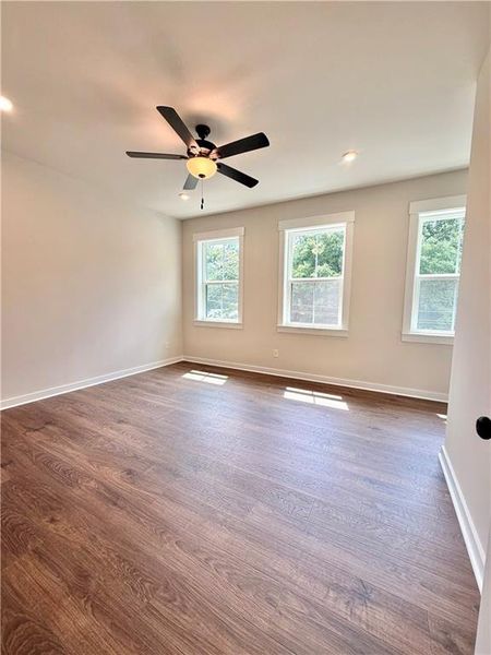Spacious, unfurnished interior of a new home in The Groves at Myrtle, Roswell (Image 24). Spacious, unfurnished interior of a new home in The Groves at Myrtle, Roswell (Image 24).