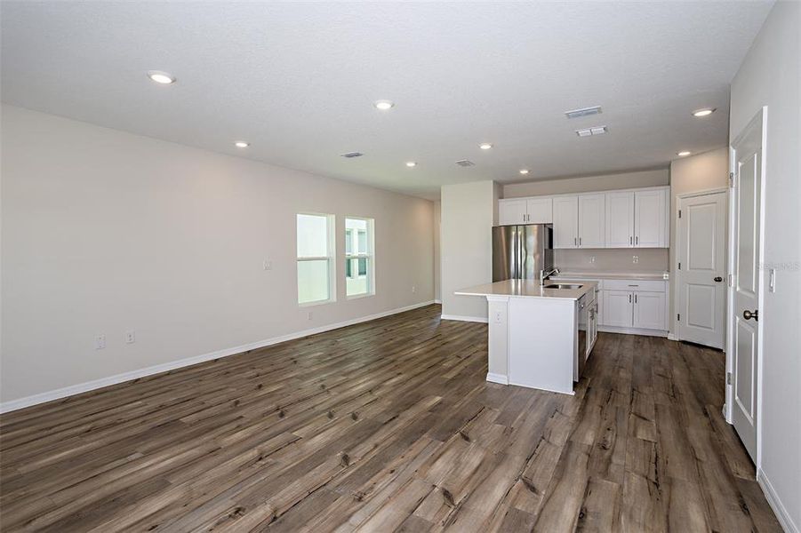 Spacious, unfurnished interior of a new home in Pasadena Ridge, Dade City (Image 8). Spacious, unfurnished interior of a new home in Pasadena Ridge, Dade City (Image 8).