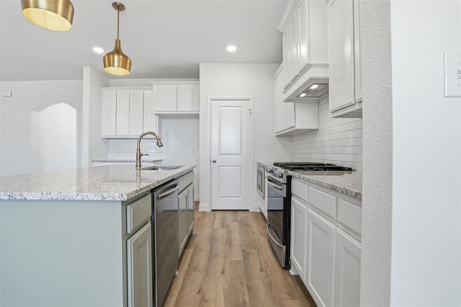 Furnished interior view inside a new home in Wildcat Ridge, Godley (Image 9). Furnished interior view inside a new home in Wildcat Ridge, Godley (Image 9).