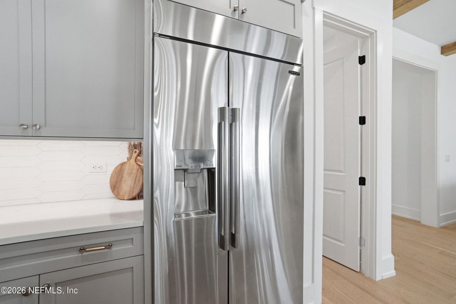 Furnished interior view inside a new home in , Ponte Vedra Beach (Image 41).