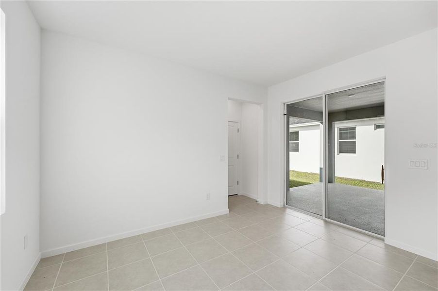 Spacious, unfurnished interior of a new home in Rainwood, Clermont (Image 21).