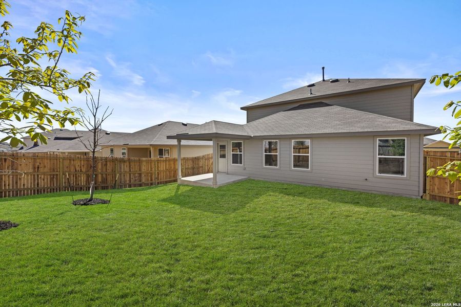 Exterior details and patio area of a home in Redbird Ranch, San Antonio (Image 3).