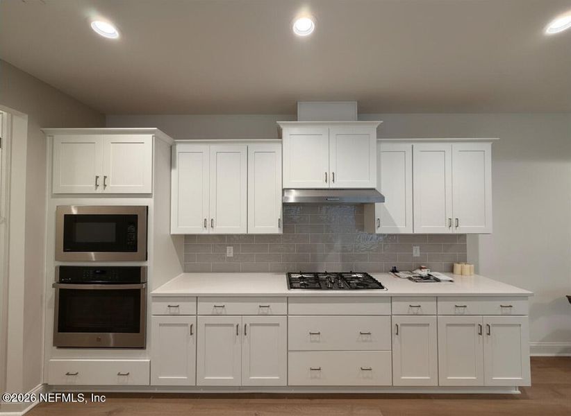 Furnished interior view inside a new home in , Ponte Vedra (Image 7).