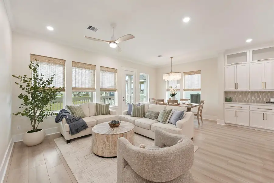 Image 11 of a home in . Image 11 of a home in .