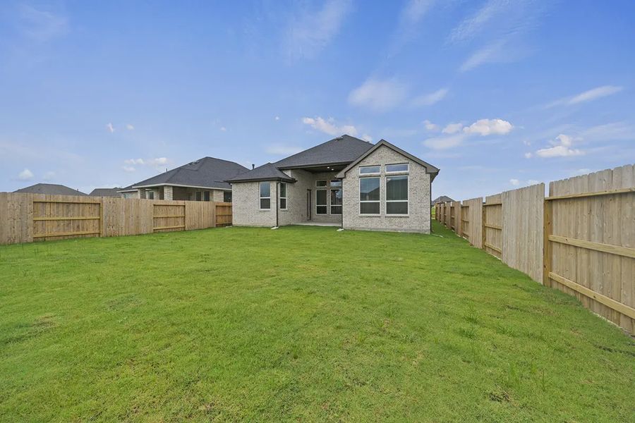 Representative exterior details of a home built from the Summerton by Chesmar Homes in University Heights, Round Rock (Image 3).