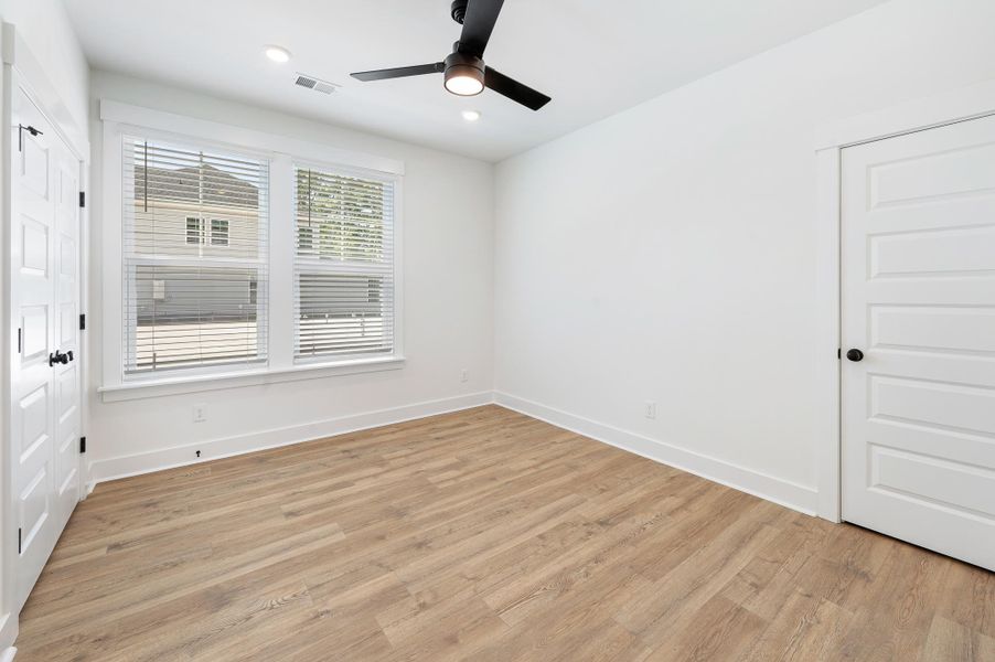 Spacious, unfurnished interior of a new home in Huckleberry Estates, Conway (Image 24).