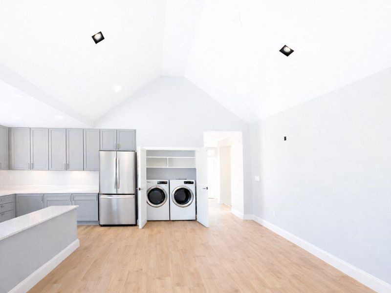 Spacious, unfurnished interior of a new home in Hill & Dale Ranch, Splendora (Image 5). Spacious, unfurnished interior of a new home in Hill & Dale Ranch, Splendora (Image 5).