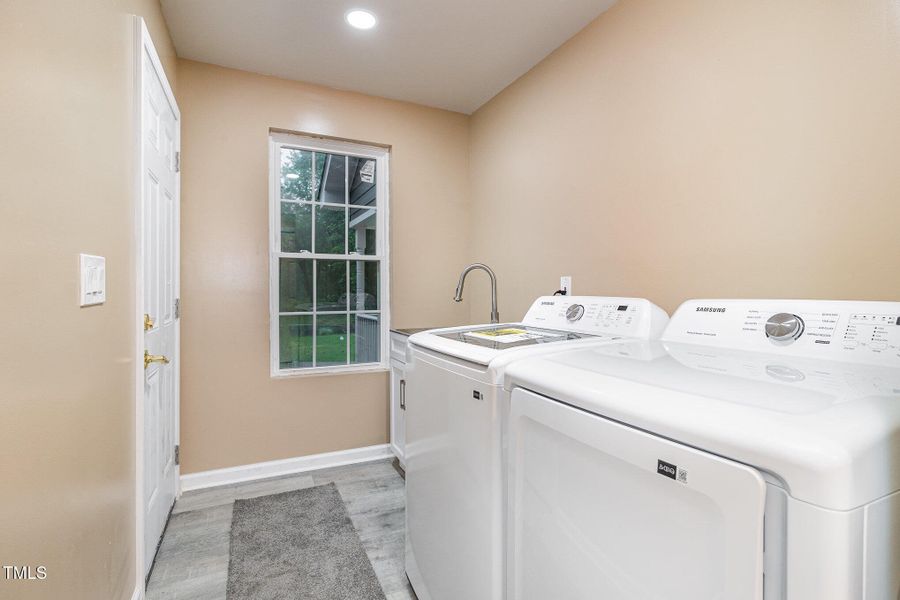 023_img_5241-edit_504