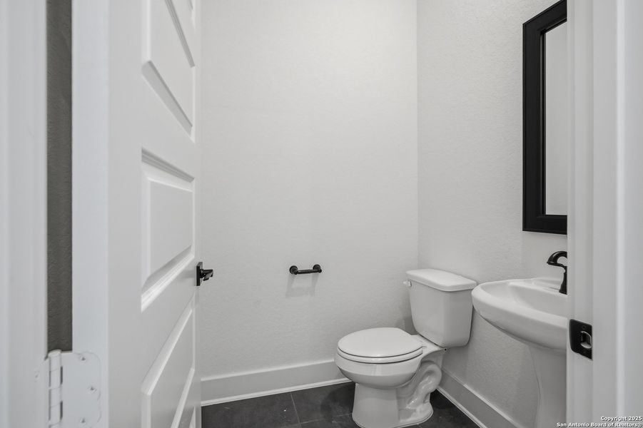 Image 50 of a home in Sienna Lakes. Image 50 of a home in Sienna Lakes.