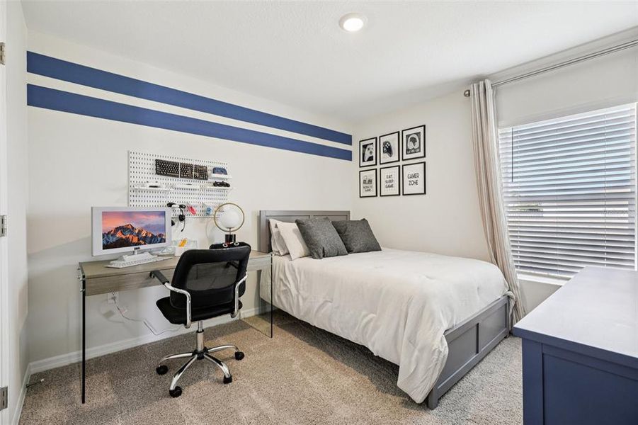 Furnished interior view inside a new home in Boulevard Oaks, Lady Lake (Image 14).