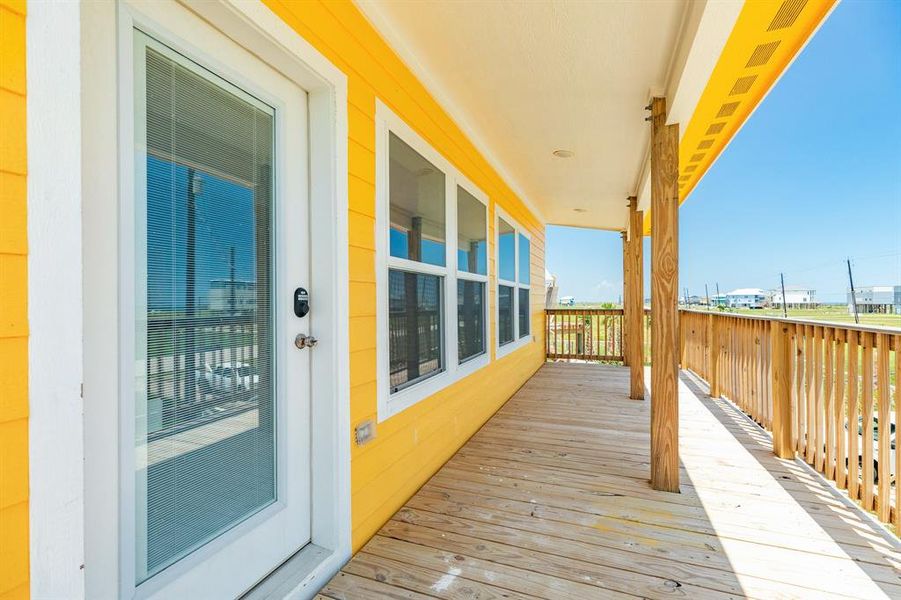 Spacious, unfurnished interior of a new home in , Freeport (Image 17).