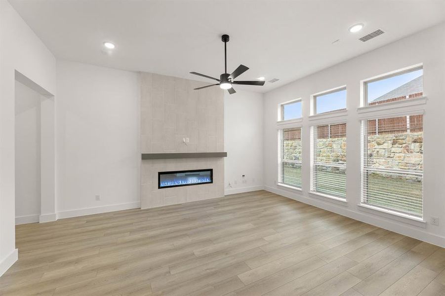 5209 Great Hollow-Living Room-2