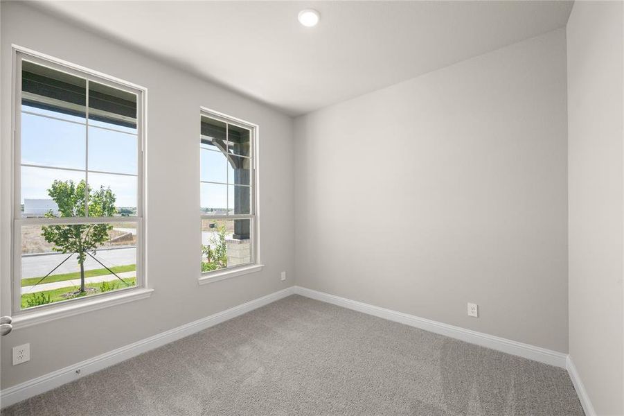 Spacious, unfurnished interior of a new home in Country Hollow Sales Phase 1, Aledo (Image 20).