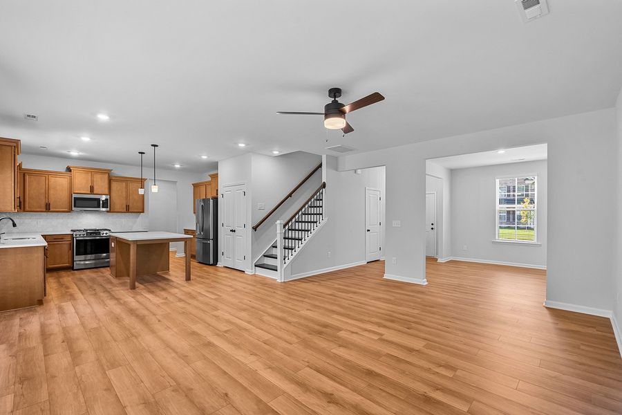 Spacious, unfurnished interior of a new home in Watkins Landing, Kernersville (Image 26).