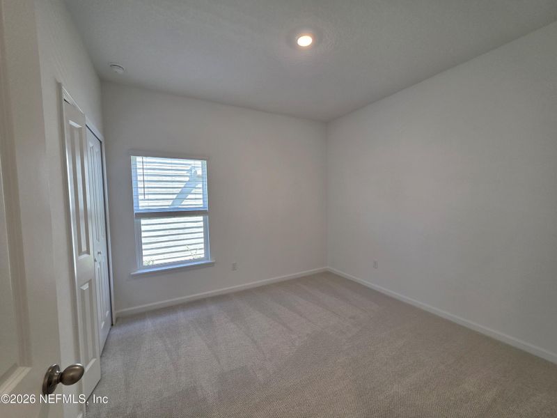 Spacious, unfurnished interior of a new home in Hyland Trail, Green Cove Springs (Image 19).