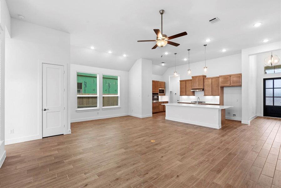 **Photos are representative - not of actual home** **Photos are representative - not of actual home**
