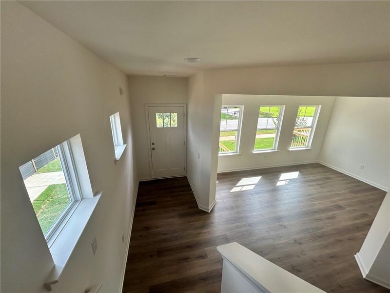 Spacious, unfurnished interior of a new home in Old Salem Crossing, Conyers (Image 8).