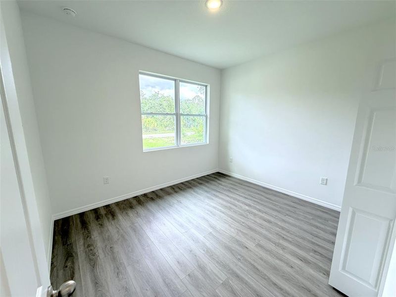 Spacious, unfurnished interior of a new home in , North Port (Image 12).