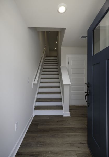 Representative furnished interior of a home built from the The Beckett by Cothran Homes in Holly View, Greenville (Image 7). Representative furnished interior of a home built from the The Beckett by Cothran Homes in Holly View, Greenville (Image 7).