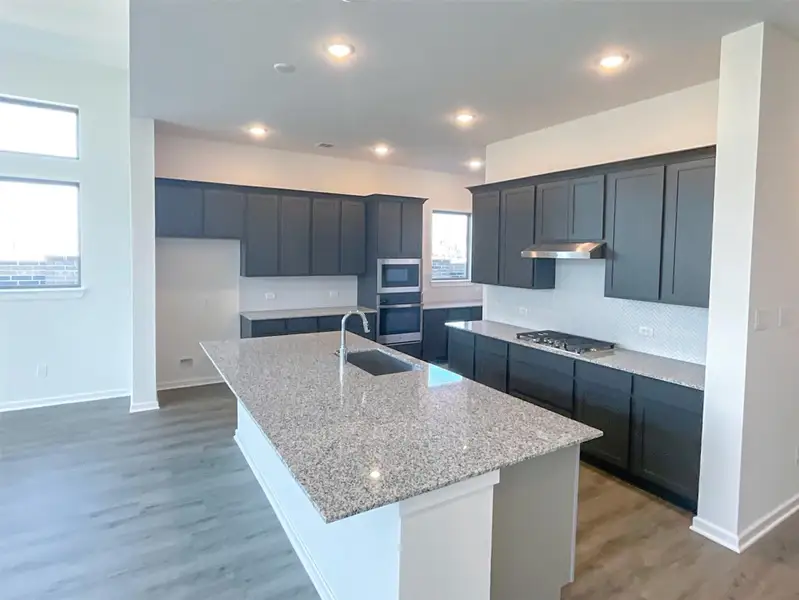 Furnished interior view inside a new home in Canterra Creek  60', Rosharon (Image 6).