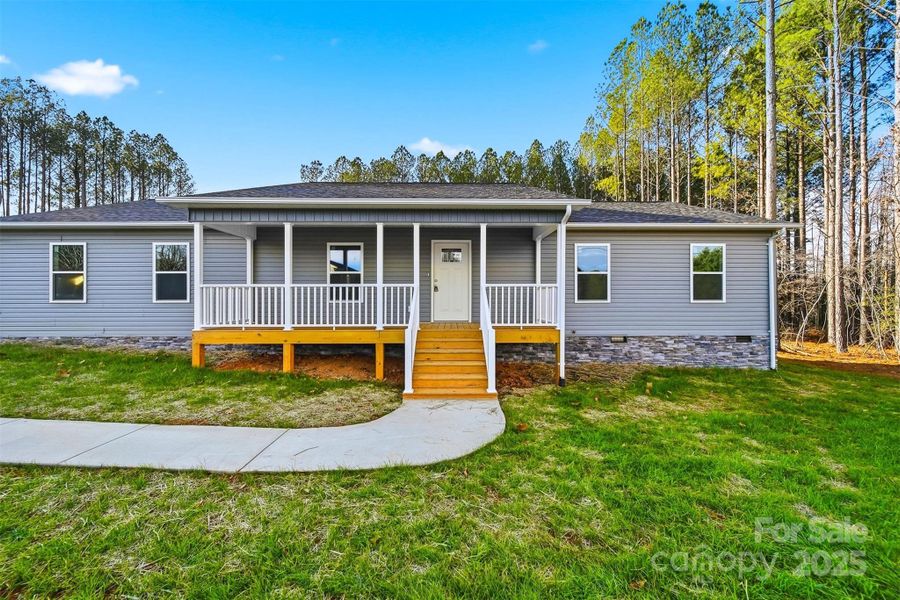 Exterior details and patio area of a home in , Granite Falls (Image 22).