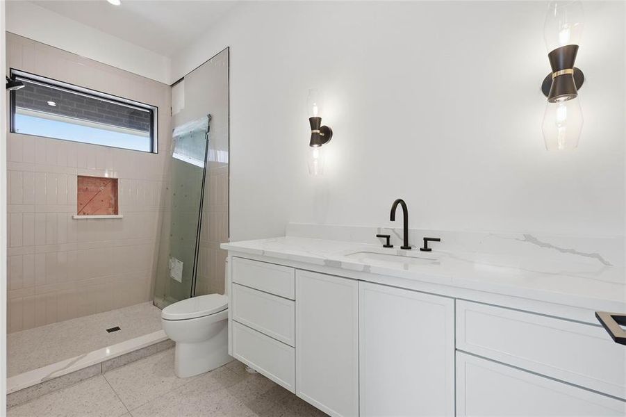 Furnished interior view inside a new home in , Dallas (Image 6).