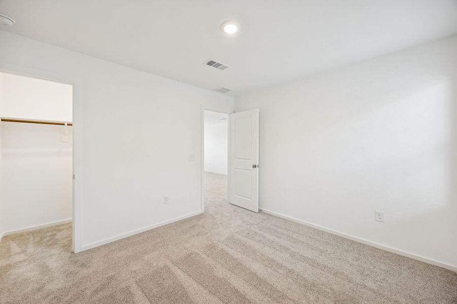 Spacious, unfurnished interior of a new home in Decker Farms, Magnolia (Image 26).