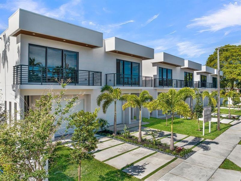 Front exterior of a new home in , Fort Lauderdale, FL, highlighting curb appeal (Image 21).