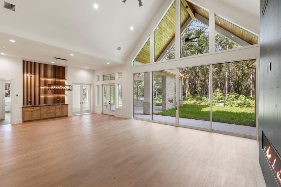 Spacious, unfurnished interior of a new home in , Montgomery (Image 42).