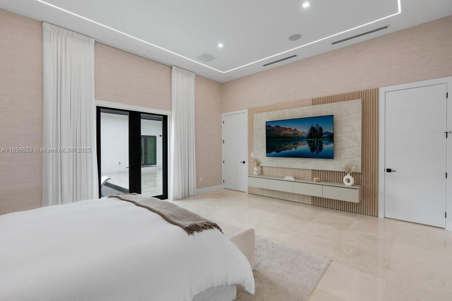 Furnished interior view inside a new home in , Miami (Image 22).