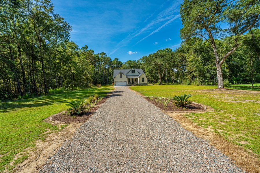 Image 52 of a home in .