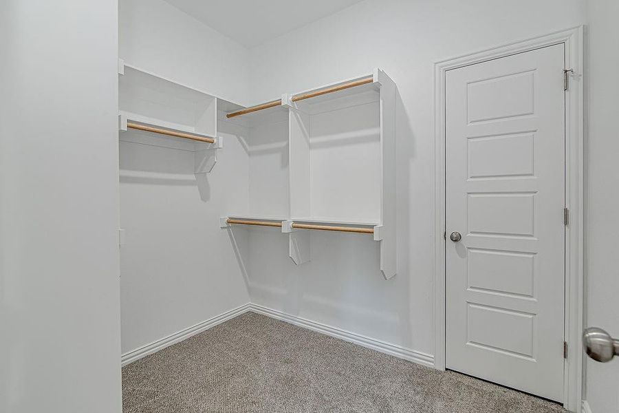 Spacious, unfurnished interior of a new home in , Fort Worth (Image 23).