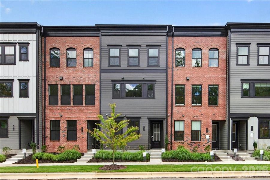 Low maintenance 3 story townhome Low maintenance 3 story townhome