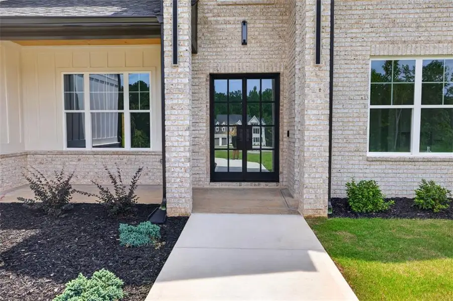 Exterior details and patio area of a home in , Jefferson (Image 30).